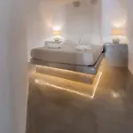 Aqua Serenity Luxury Santorini 3*