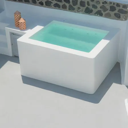 Aqua Serenity Luxury Santorini Apart Otel