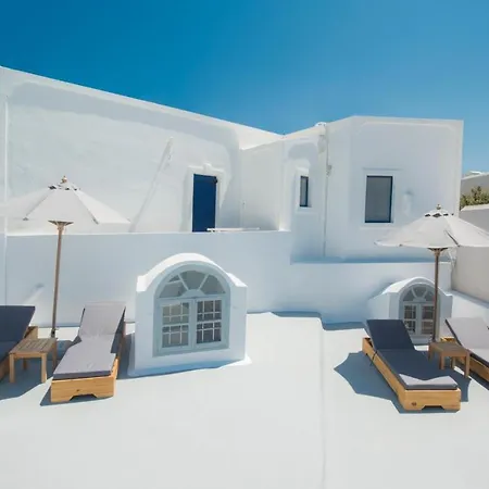 Appart hôtel Aqua Serenity Luxury Santorini Foinikiá