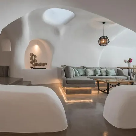 Aqua Serenity Luxury Santorini Lejlighedshotel Foinikiá