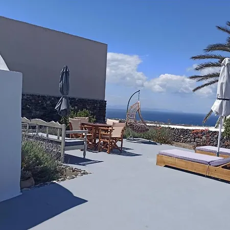 Aqua Serenity Luxury Santorini Apart Otel