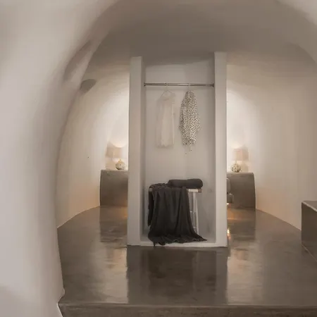 Aqua Serenity Luxury Santorini شقة فندقية
