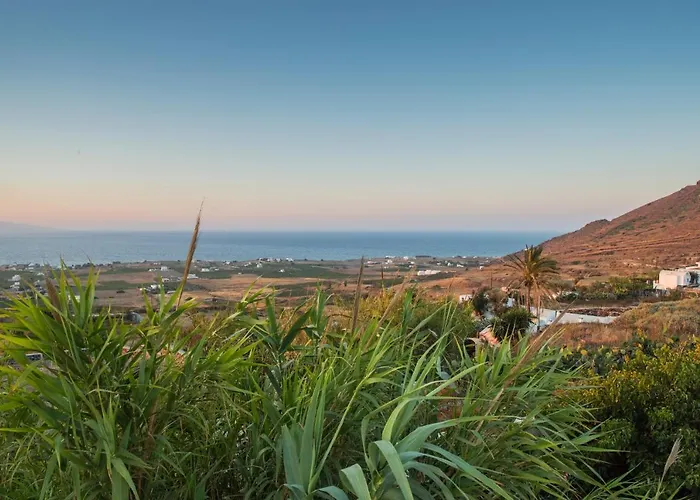 Aqua Serenity Luxury Santorini מלון דירות