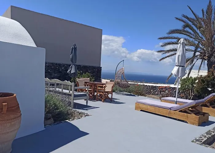 Aqua Serenity Luxury Santorini מלון דירות