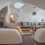 Aqua Serenity Luxury Santorini Apartmanhotel Finikiá