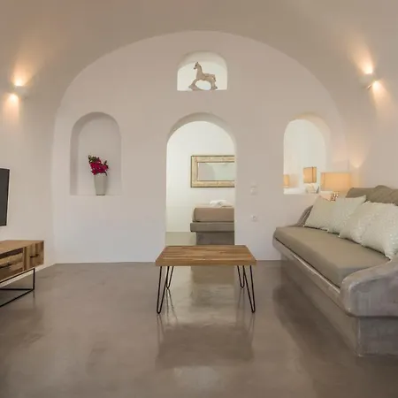 Apartmanhotel Aqua Serenity Luxury Santorini Finikiá