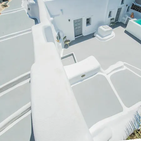 Aqua Serenity Luxury Santorini Lägenhetshotell 3*