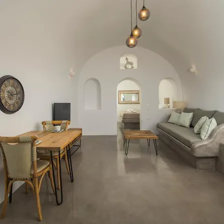 Apartmanhotel Aqua Serenity Luxury Santorini 3*