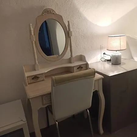Lägenhetshotell Aqua Serenity Luxury Santorini