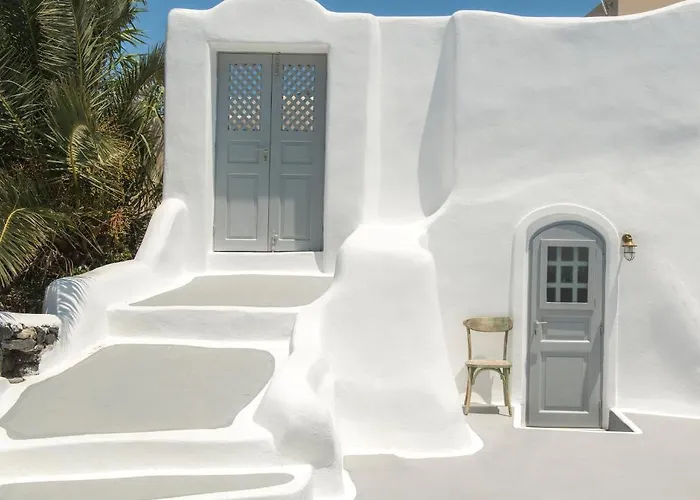 Aqua Serenity Luxury Santorini Lejlighedshotel Foinikiá